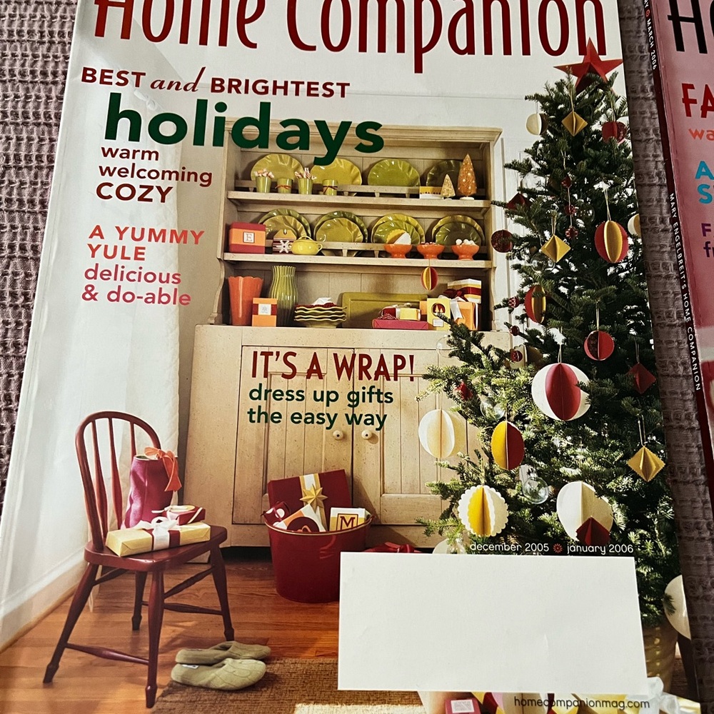 Mary Engelbreits Home Companion Magazine Collection 6 - Picture 2 of 11